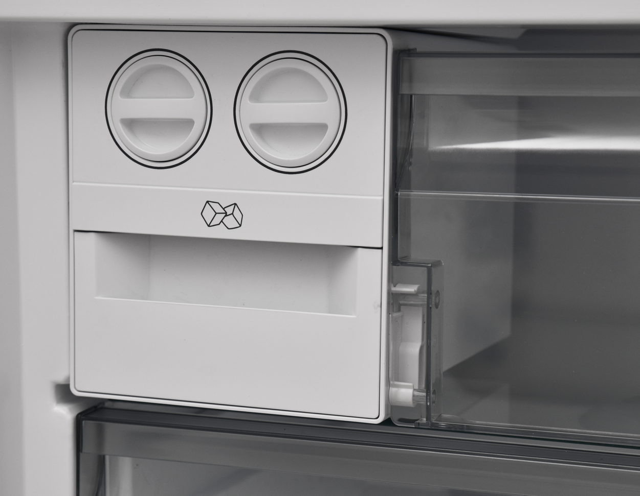 SHARP SJ-NBA35CHDIE-EU 84cm NF Fridge-Freezer