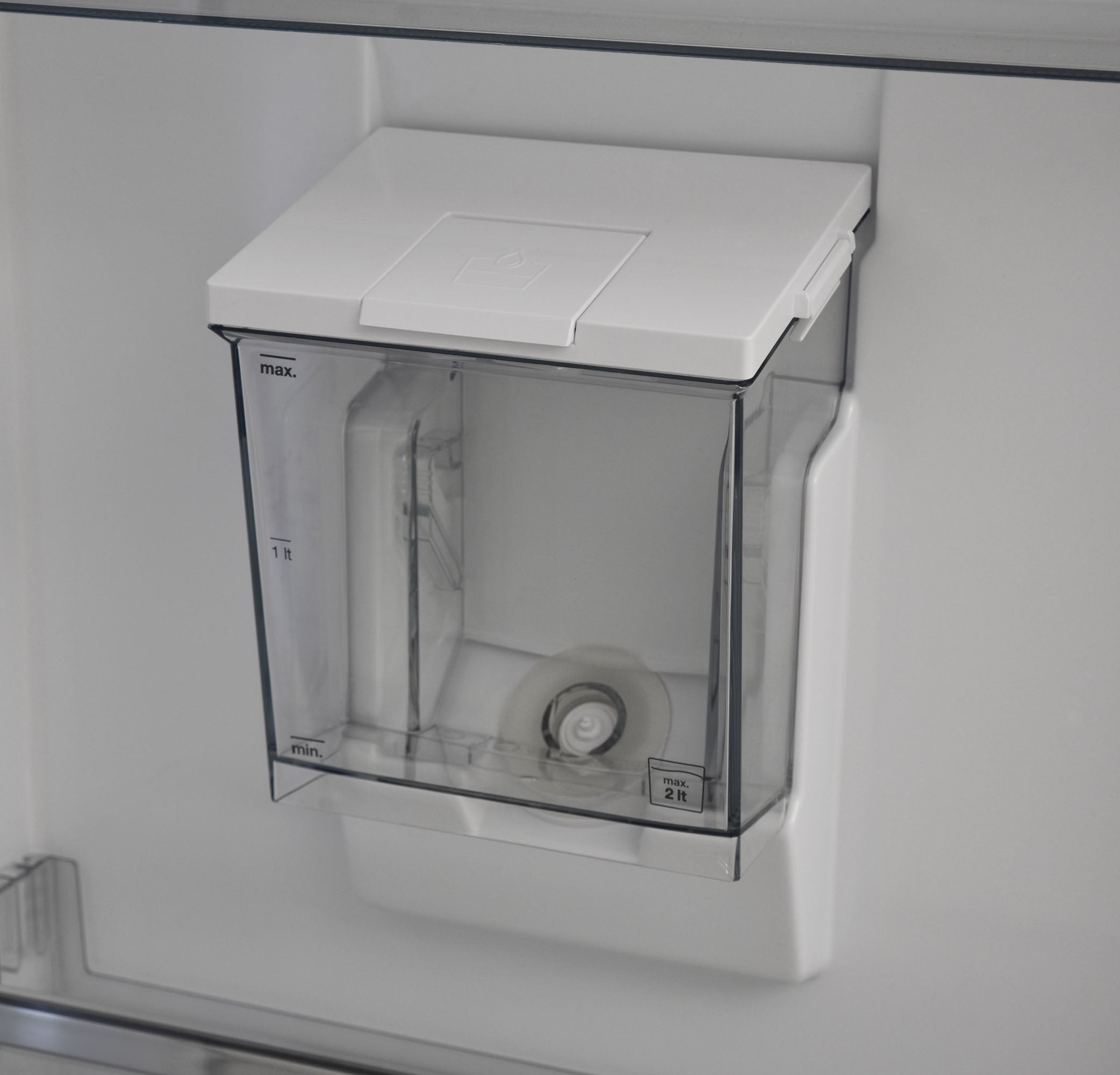 SHARP SJ-LC41CHDAE-EU 60cm Single Door Refrigerator