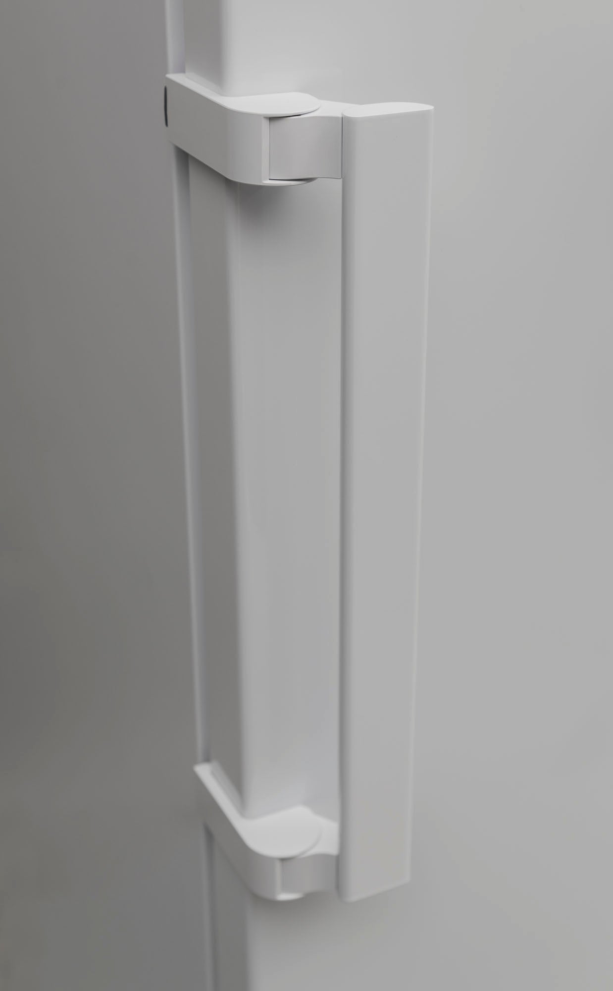 SHARP SJ-LC41CHDWE-EU 60cm Single Door Refrigerator