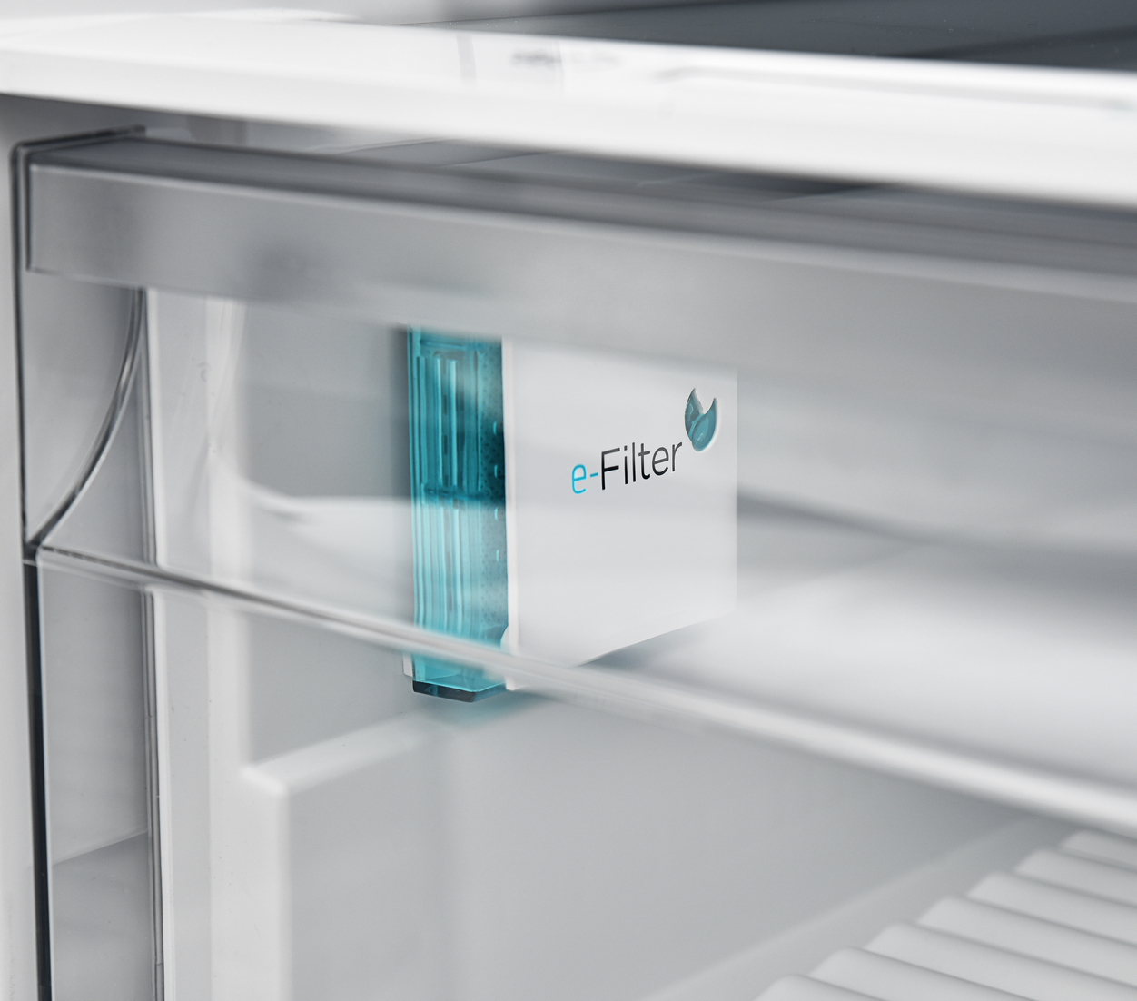 SHARP SJ-NBA35CHXIE-EU 84cm NF Fridge-Freezer